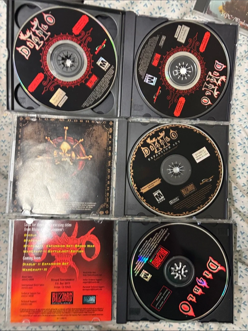Diablo PC Game Collection - Blizzard Entertainment -